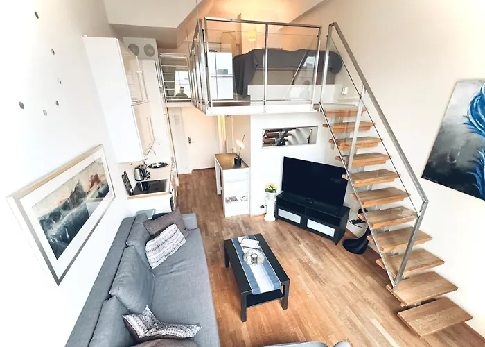 Prime Location By Oslo S & Karl Johan