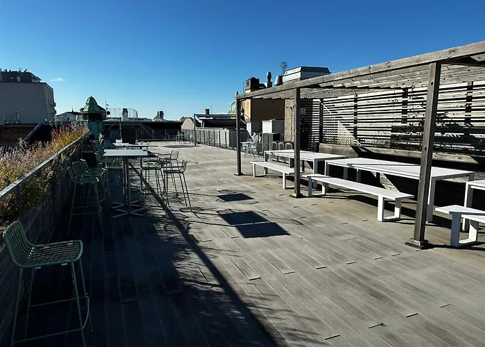 Prime Location By Oslo S & Karl Johan